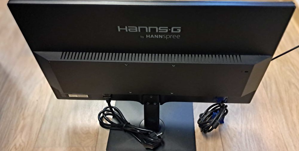 Pc fixe complet UC Ecran clavier souris Matériel informatique