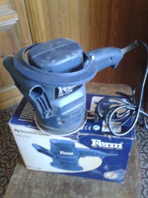 PONCEUSE EXENTRIQUE SANDER FERIN FR5 - 125 380W. 15 Fr�vent (62)