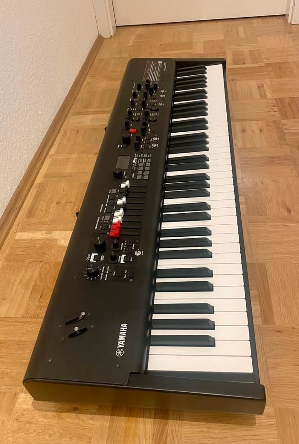 Yamaha YC73 + &eacute;tui rigide Instruments de musique