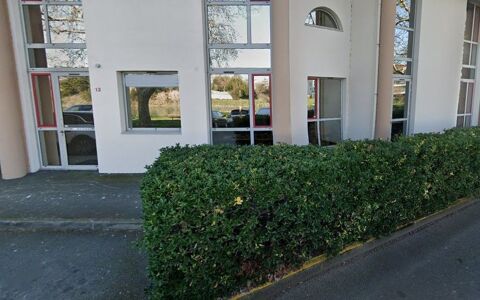 Bureaux 71 m² RDC La Rochelle 764 17000 La rochelle