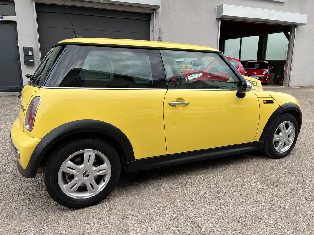 One D Mini Pack 2005 occasion 42700 Firminy