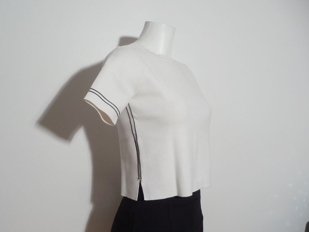 Top/ Pull Court Blanc &agrave; 2 Bandes Marine- Taille S- Zara Vêtements