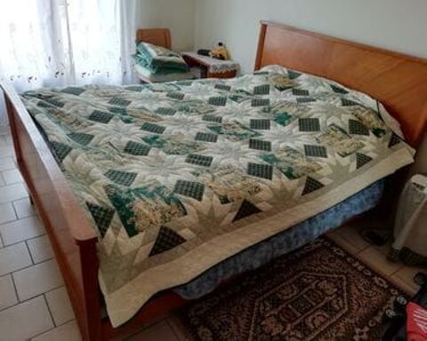 Lit double sommier + matelas 140 CM X 190 CM bon tat 50 Auribeau-sur-Siagne (06)