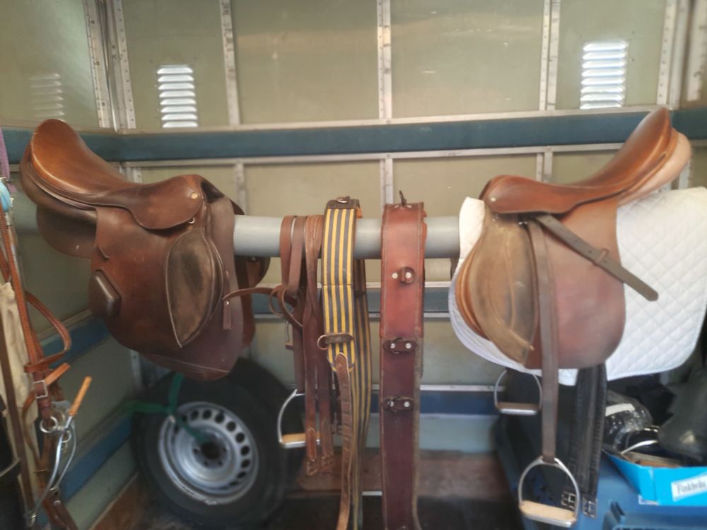 Selle equitation. Sports