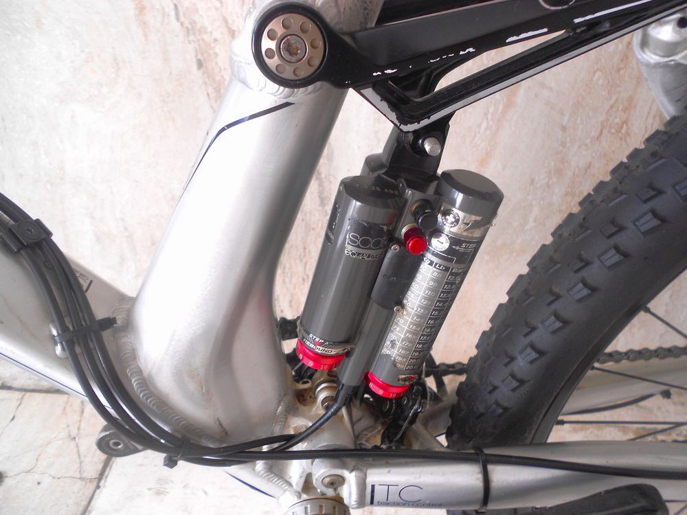 VTT Scott Genius 60 Vélos