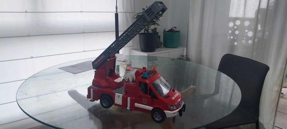 camion pompier Jeux / jouets