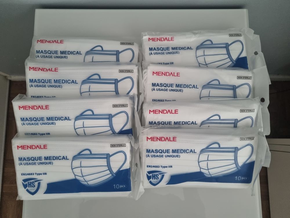 Masque Chirurgicaux C E (covid )sous blister par 10 ou boite Bricolage