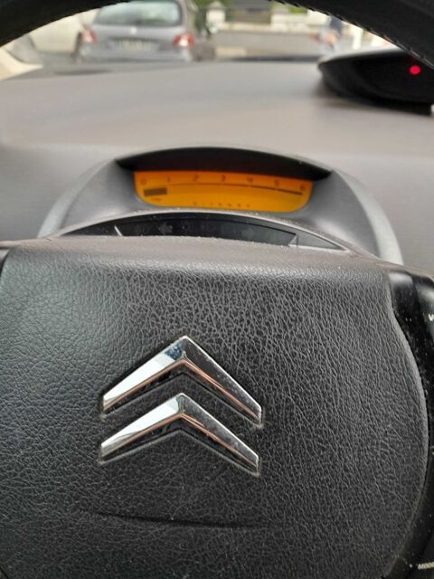 Citroen c4 voiture