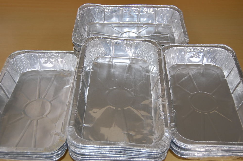 Lot de 8 plats rectangulaires jetables Décoration