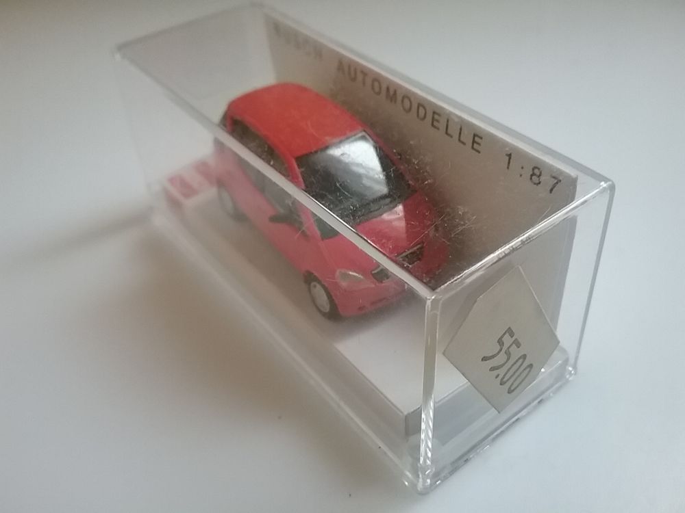 Busch Automodelle 1/87e Mercedes Classe A. GTi75 Mobilier enfants