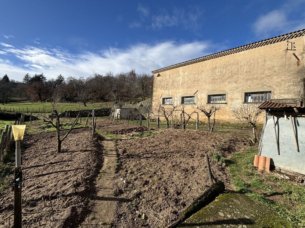 Vente Maison Maison de hameau à rénover avec dépendances Champis