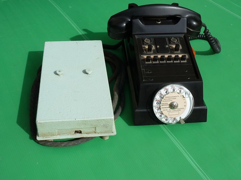 Ancien t&eacute;l&eacute;phone Téléphones et tablettes