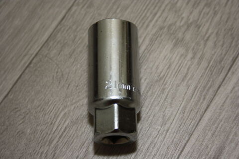 Douille a bougie 10 Malz�ville (54)