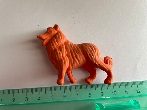 Gomma gomme eraser collection loup chien orange 12 Bures-sur-Yvette (91)