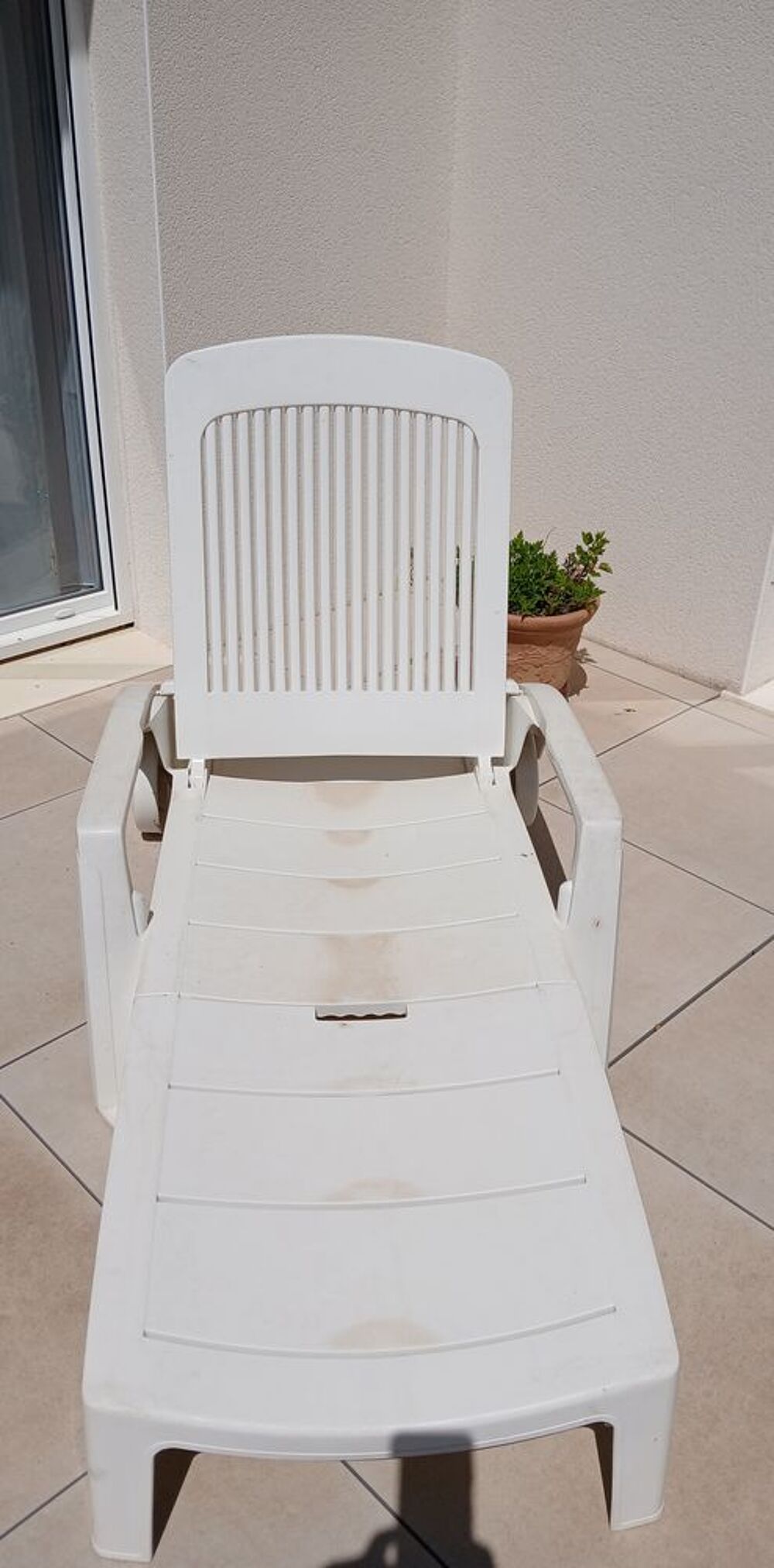 Transat blanc sur roulettes multi positions Grosfilex Jardin