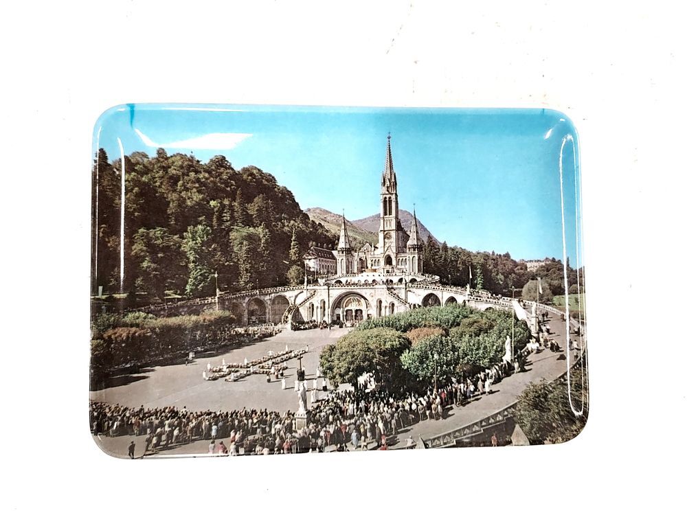Vide poche souvenir de Lourdes Décoration