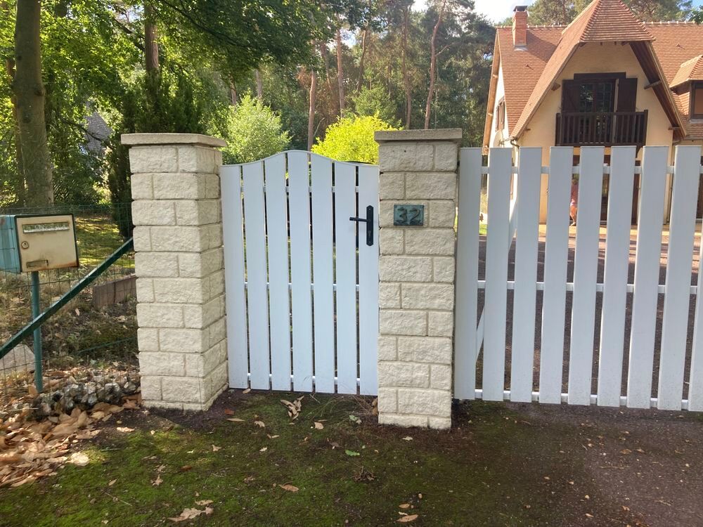 PORTAIL BATTANT EN PVC BLANC (3,46m ) + PORTILLON EN PVC Jardin
