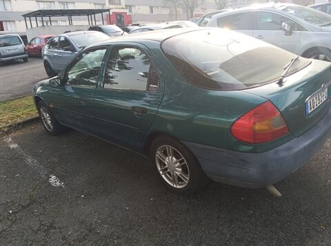 Ford mondeo 1.8i GLX