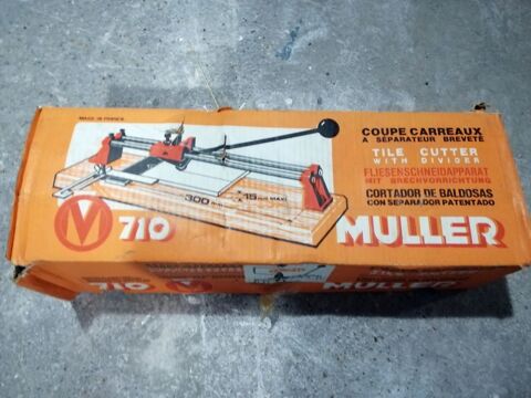 Coupe carreaux de marque Muller. 50 93190 Livry-gargan