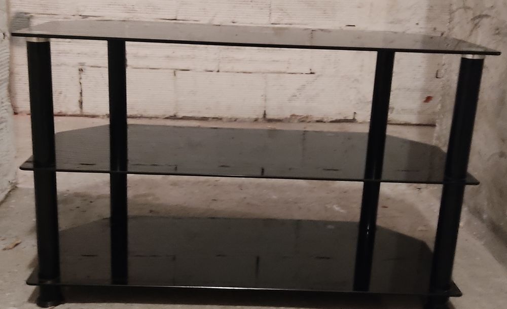 Meuble TV qui peut aussi faire table basse Meubles