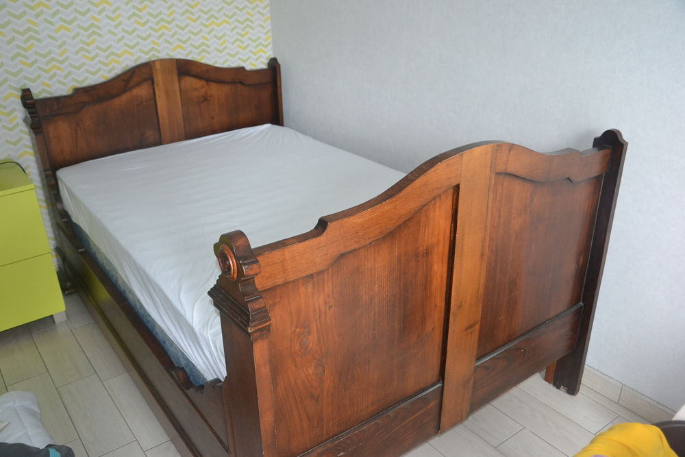 armoire et lit Meubles
