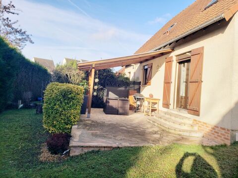   A Chambly, Maison familiale non mitoyenne avec jardin Maison - 5 pi�ce(s) - 105 m�