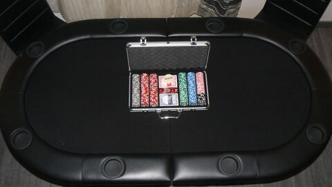 table de poker + mallette de jetons 150 Marquette-lez-Lille (59)