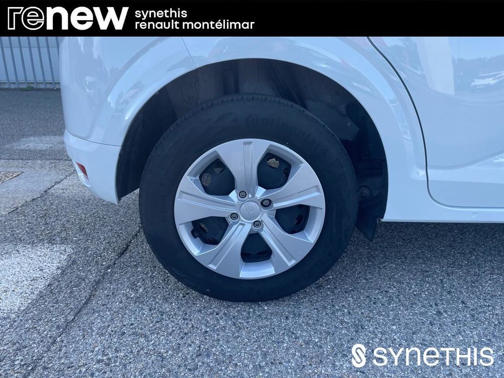 Sandero SCe 65 Essential 2023 occasion 26200 Mont&eacute;limar