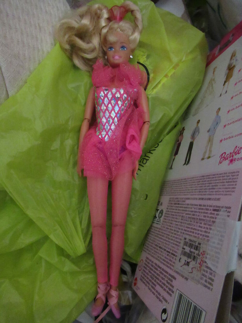 Barbie danseuse ,articul&eacute;e ,jambes et bras , Jeux / jouets