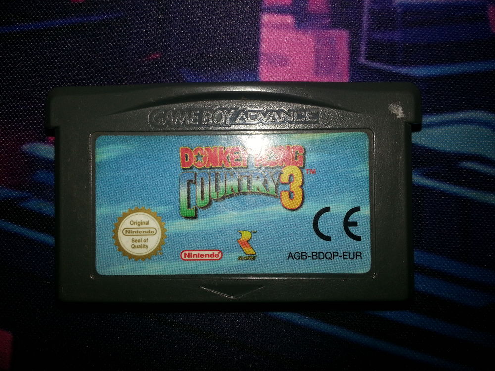Jeu Gameboy advance Donkey kong country 3 Consoles et jeux vidéos