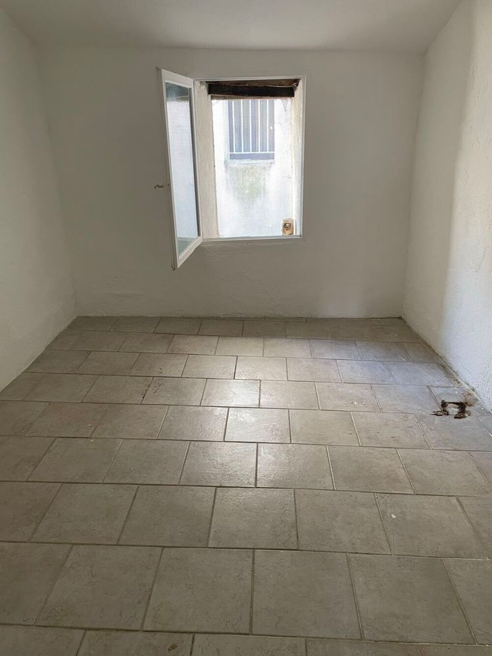 Location Appartement T2 plus Mezzanine à  TRETS (13530) Trets