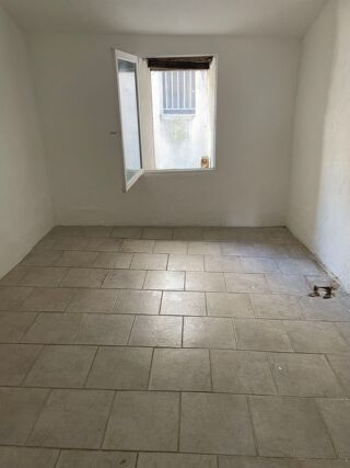 Location Appartement T2 plus Mezzanine à  TRETS (13530) Trets