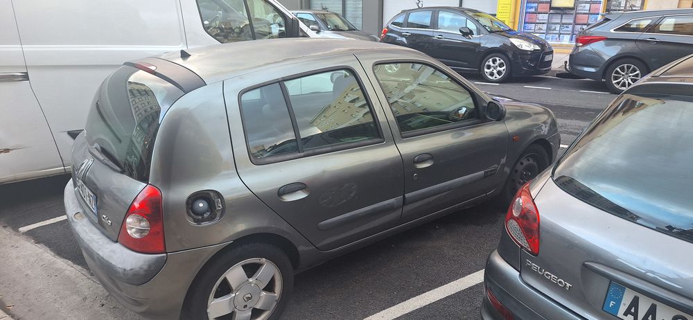 Clio II Clio 1.6i 16V RXT 2001 occasion 06100 Nice