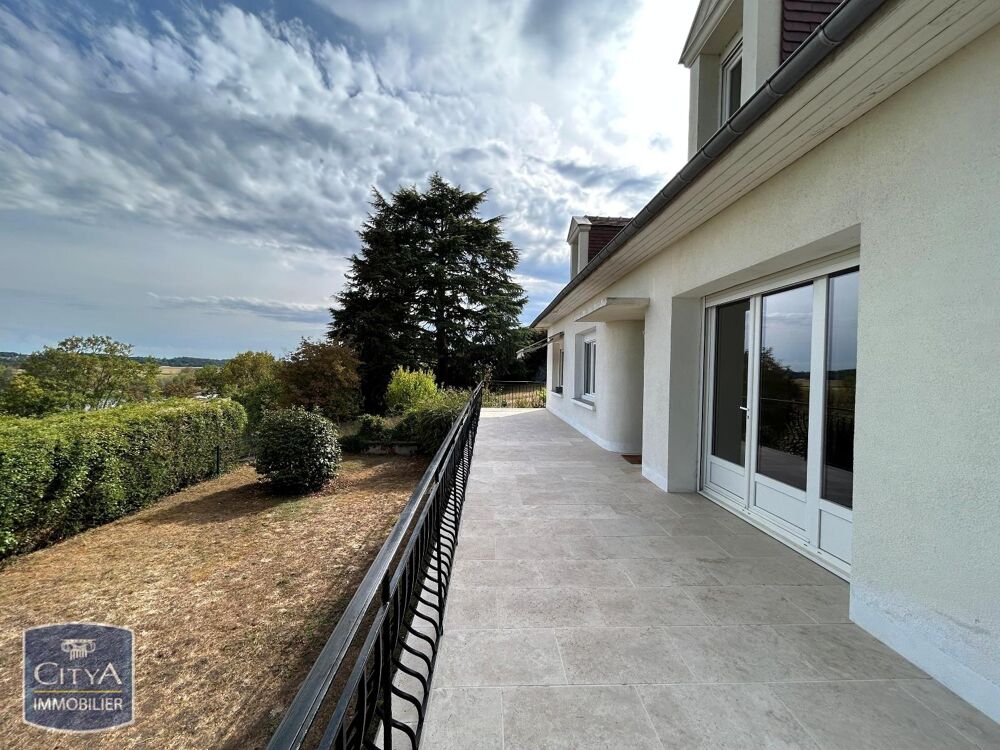location Maison - 6 pièce(s) - 140 m² Blois (41000)