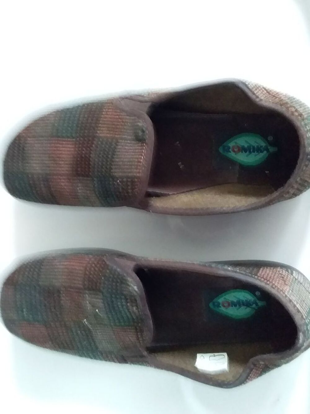 cause d&eacute;c&egrave;s quasi neuves Chaussures