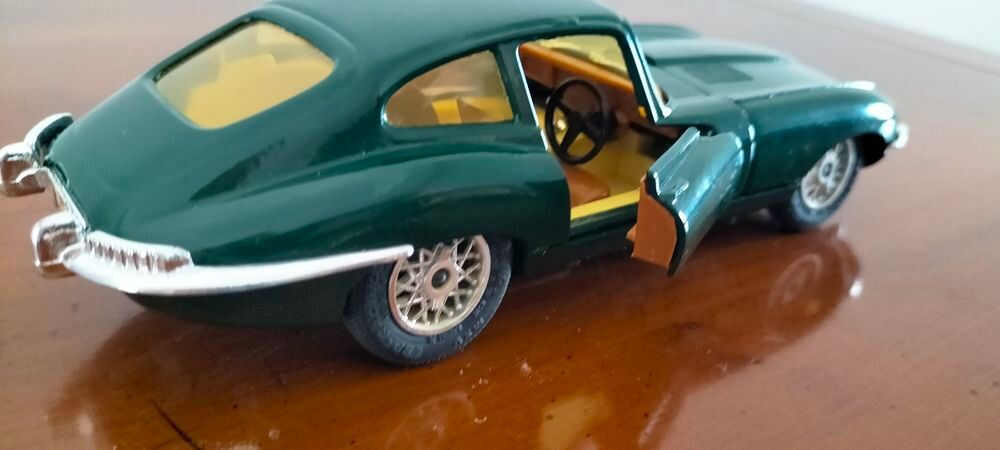 JAGUAR TYPE E MAJORETTE 