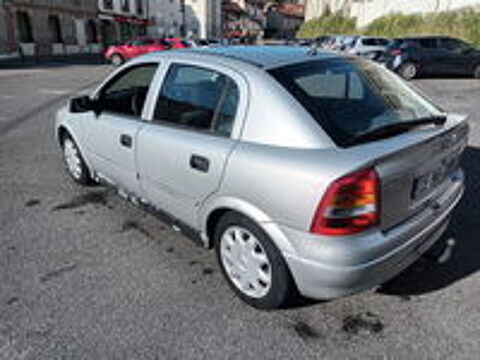 Astra 1.6i 2000 occasion 42240 Unieux