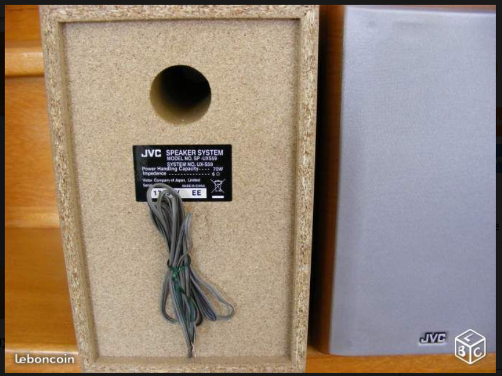2 enceintes JVC SP-UXS59 (COULEUR BOIS) Audio et hifi