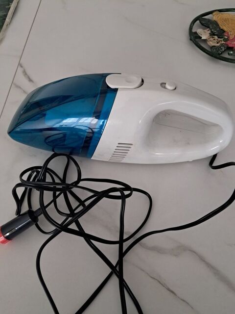 Aspirateur de voiture
10 V�lizy-Villacoublay (78)