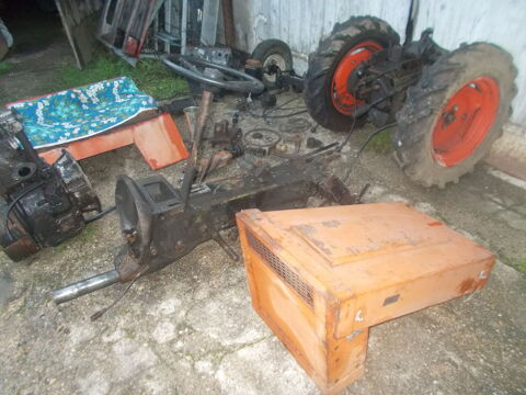 plusieurs pièces hako track 2000 diesel  1 Saran (45)