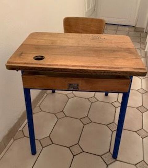 bureau  écolier vintage rénové thermolaqué Crespin (59)