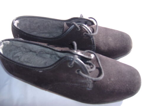 Chaussures  Damart  neuves, cro�te de cuir, noires 20 Clermont-Ferrand (63)