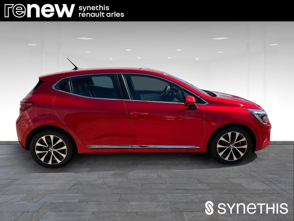 Clio V Clio E-Tech 140 - 21N Intens 2022 occasion 13200 Arles