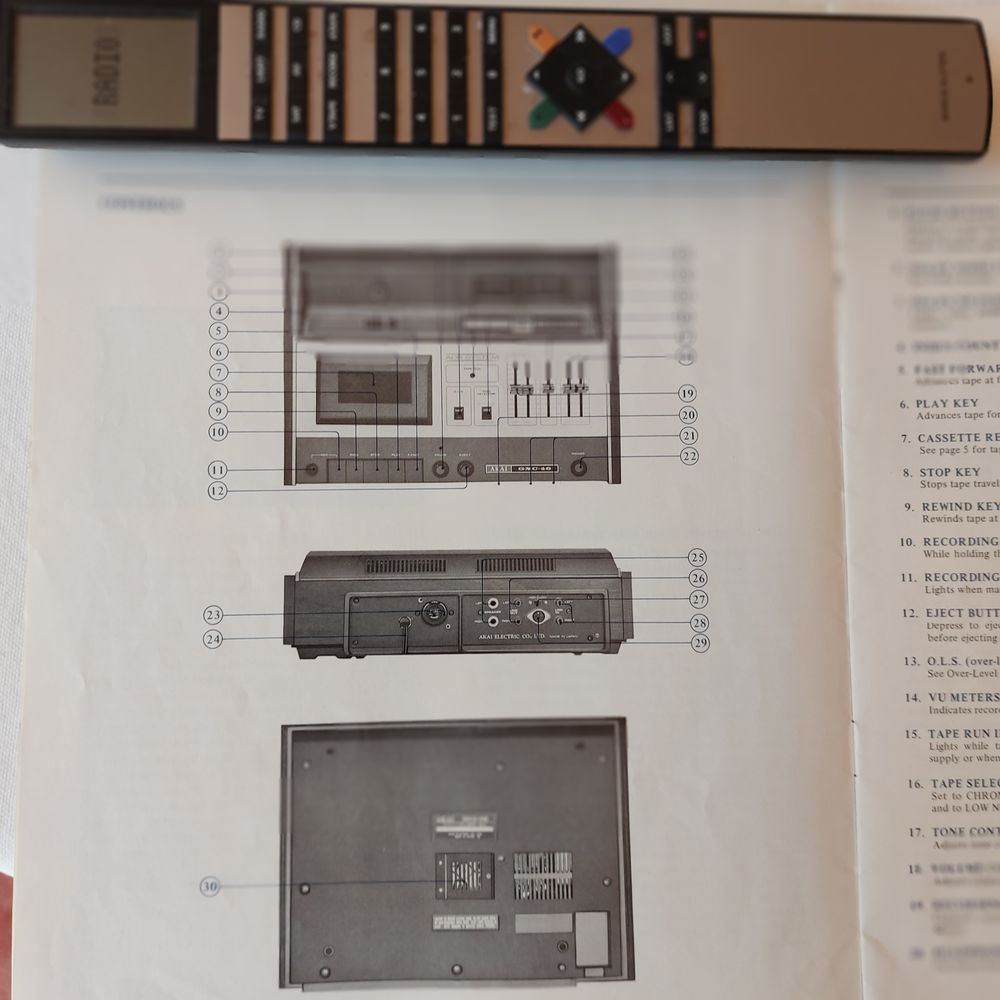 magn&eacute;tophone AKAY &agrave; cassette Audio et hifi