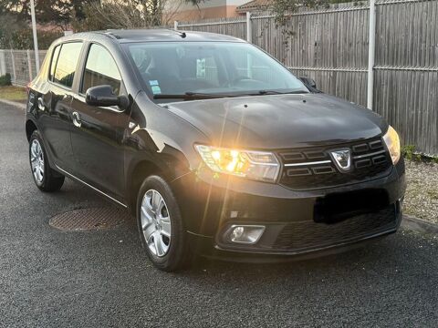 Dacia sandero 1 er main