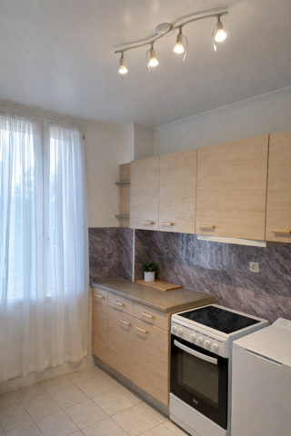  Appartement à louer 3 pièces 46 m² Châlette-sur-loing