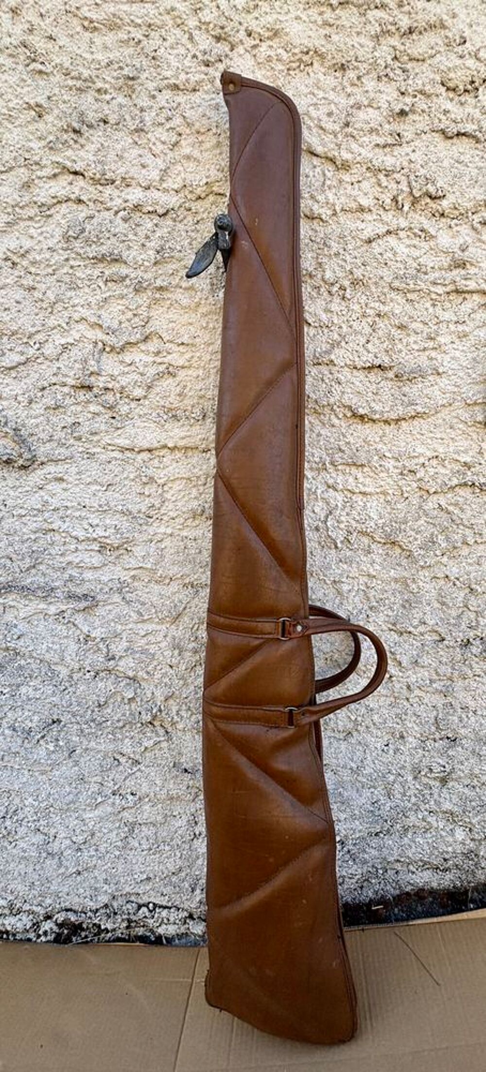  Fourreau en cuir v&eacute;ritable int&eacute;rieur matelass&eacute; Sports