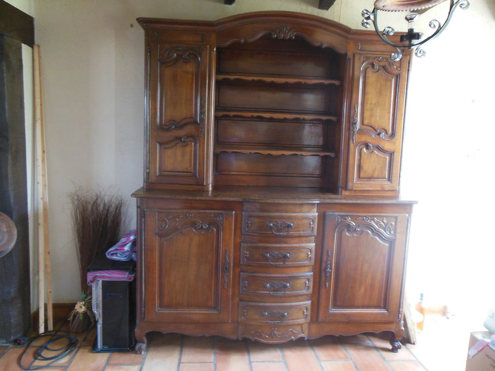 joli vaisselier avec tiroirs convexe Meubles