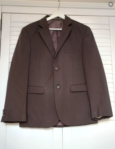 Ensemble de Costume Marron Foncé avec de Fines Rayures 10 Maureilhan (34)