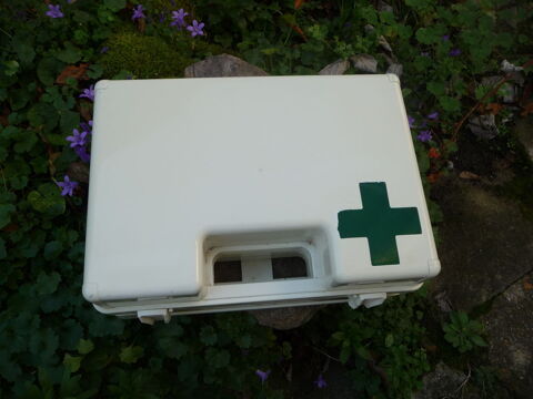 boite pharmacie+++++ 0 Arcueil (94)